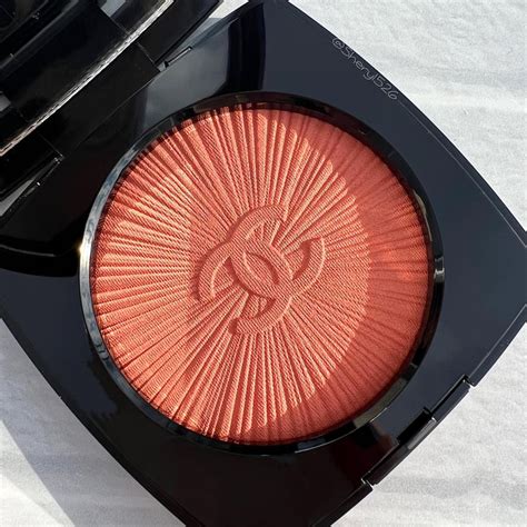 chanel blush lumiere peche rose|Chanel blush.